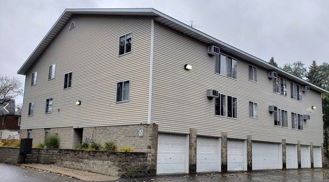 LJ East apartments exterior